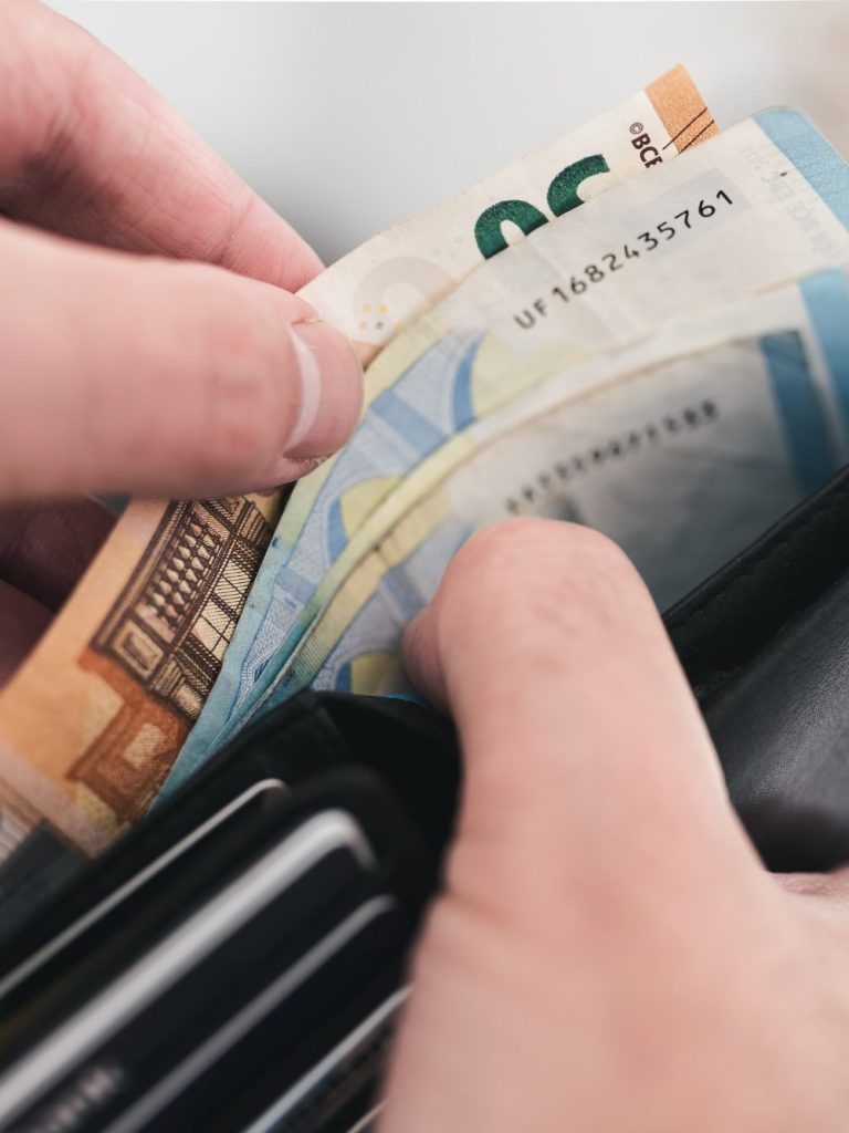Beratung zu Preisen und Finanzierung der Betreuung über die Pflegekasse in Quakenbrück